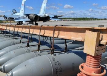 Тактика выжженной земли: РФ уничтожает села возле Каховки ради плацдарма