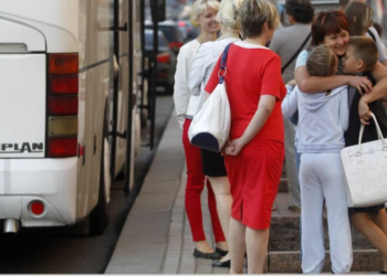 В Украине изменили правила выезда за границу: чего ждать перевозчикам и пассажирам