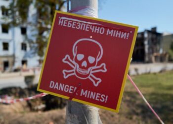 Механизированное разминирование: в Харьковской области обезврежены десятки тысяч боеприпасов