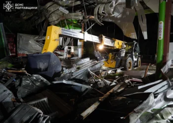 Удар беспилотника по АЗС на Полтавщине: количество пострадавших возросло