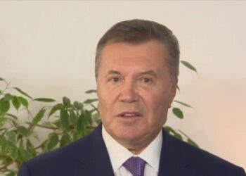 Янукович внезапно обратился к украинцам