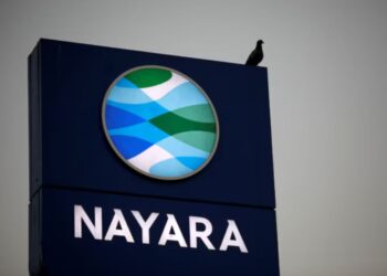 Страны Персидского залива прекратили поставки нефти дочери “Роснефти”