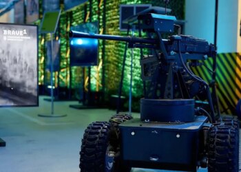 ШІ у сучасній зброї: чому тема стала актуальною, та які ризики несе