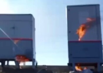 В России распространяются "внезапные" возгорания релейных шкафов и электрощитовых — разведка