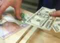 Курс валют на 27 октября: НБУ снова девальвировал гривну