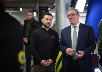 Британский министр Стармер говорит, что Украина в «лучшем положении» после изменения курса Трампа