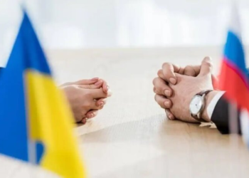 Еще одна страна предложила принять мирные переговоры Украины и России
