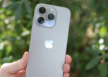 Apple готується випередити Samsung та повернути собі першість у світовому виробництві смартфонів – Bloomberg