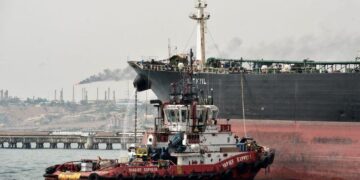 Мировые цены на нефть продолжают снижаться