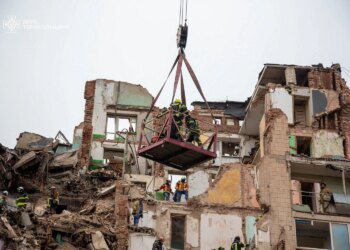 Кількість жертв російської атаки на Тернопіль зросла до 32 осіб