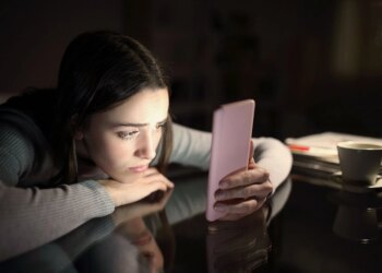 Meta приховала власне дослідження про негативний вплив Facebook на психіку