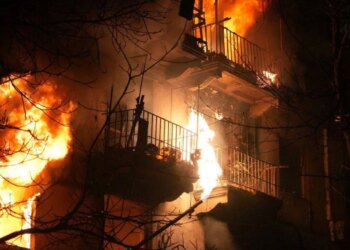 Ворожа атака на Запоріжжя: семеро поранених, пошкоджено багатоповерхівки та інфраструктуру