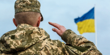 На Одещині двоє юнаків ошукали українців на мільйон гривень, видаючи себе за Героя України