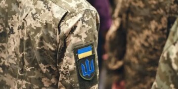 Побиття захисника Маріуполя в Одесі: прокурори направили до суду справу працівника ТЦК