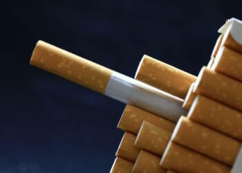 Рынок нелегальных сигарет в Украине снова растет