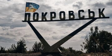 20 ворожих FPV-дронів за дві хвилини: у Генштабі показали рідкісні кадри боїв у Покровську