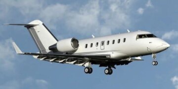 Над Чорним морем помітили новітній американський літак-розвідник – Кримський вітер