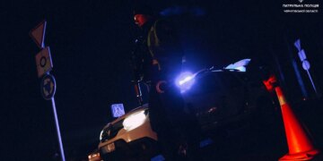 У Чернігові поліція посилює заходи безпеки через знеструмлення