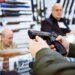 Українці згенерували понад пів мільйона дозволів на зброю через Дію – МВС