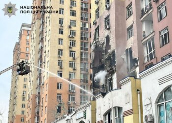 рф застосувала проти України майже 500 дронів та 40 ракет, зокрема “кинджали” – Зеленський