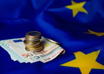 Беженцам придется доплатить налоги в Украине: названо главное условие