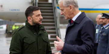 “Сигналы от России только негативные”: Зеленский о переговорах во Флориде и фронте