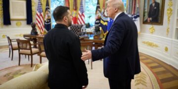 Адская ночь в Киеве: Путин послал кровавый “сигнал” перед встречей Зеленского и Трампа