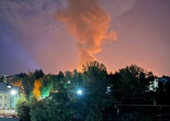 Ударні дрони атакували НПЗ у Волгограді