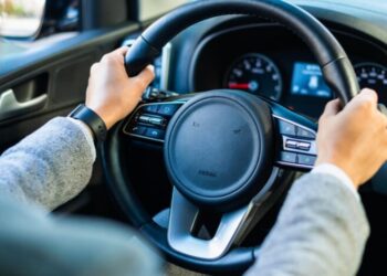 Опасность для водителей-должников: кого могут лишить права вождения