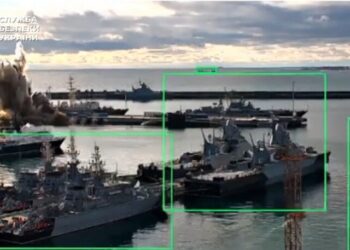 СБУ подорвала субмарину в Новороссийске подводным дроном “Sub Sea Baby”: видео