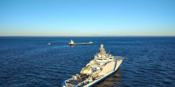 Финляндия захватила судно Путина: спецназ показал операцию против теневого флота России