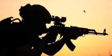 Бої за Мирноград: окупанти ховалися у вигрібній ямі, але ЗСУ їх знайшли і знищили