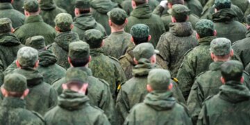 Окупантам наказують вбивати українських військовополонених: розвідники перехопили розмову російського командира