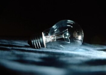 Не лише столиця: частина Київщини переходить на екстрені відключення світла