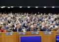 Европарламент ускоряет рассмотрение кредита Украине на 90 млрд евро