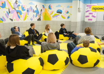 Київські школи йдуть на подовжені зимові канікули — навчання відновлять із 1 лютого