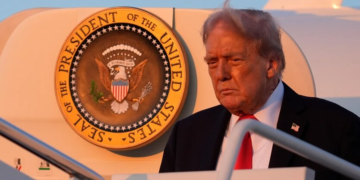 Трамп разрушает мировой порядок, а Европа бессильна: что ждет Украину после этого