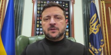 Готовят массовый удар по Украине: Зеленский предупредил о планах Путина