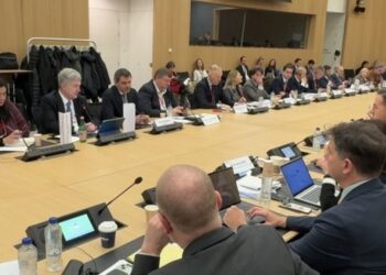 Порошенко в штаб-квартире НАТО назвал ВСУ опорой трансатлантической безопасности