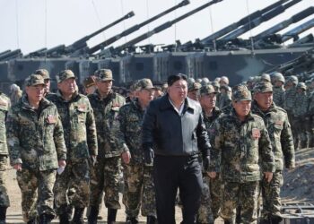 Влада в Північній Кореї може поступово передаватися наступному поколінню