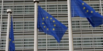 ЄС вимагає від Meta відкрити WhatsApp для конкуруючих чат-ботів з ШІ: компанія розкритикувала антимонопольний крок Брюсселя