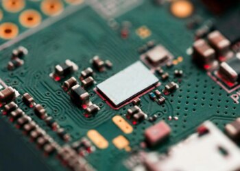 HP, Dell, Acer та Asus розглядають використання китайських чіпів пам'яті на тлі кризи поставок – ЗМІ