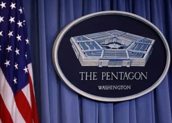 Компанії Маска беруть участь у таємній розробці Пентагону на рій дронів – Bloomberg