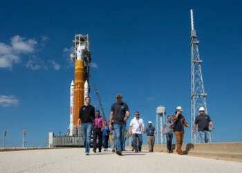NASA знову скасувала березневий запуск місії Artemis II навколо Місяця через технічну несправність ракети