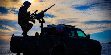 На фронті відбулося 40 бойових зіткнень, ворог активно діє на трьох напрямках – Генштаб