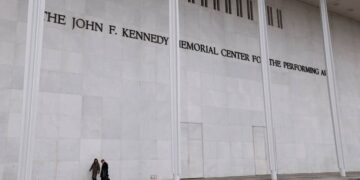 Трамп вирішив закрити Кеннеді-центр на два роки заради «повного перезапуску»