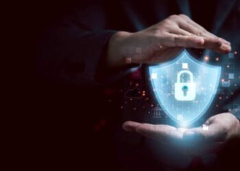 “Цифровой Левиафан” и “православный Иран”: Чеславский об антиутопии, которую строит Кремль