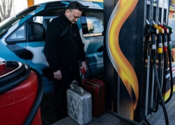 “Дело не в качестве”: почему зимой машины глохнут даже на хорошем топливе