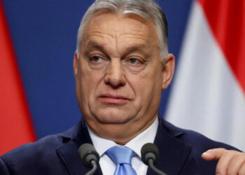 Орбан погрожує припинити постачання електроенергії до України