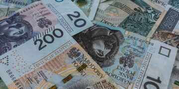 Минималка в Польше: новые правила оплаты труда и взносов в ZUS